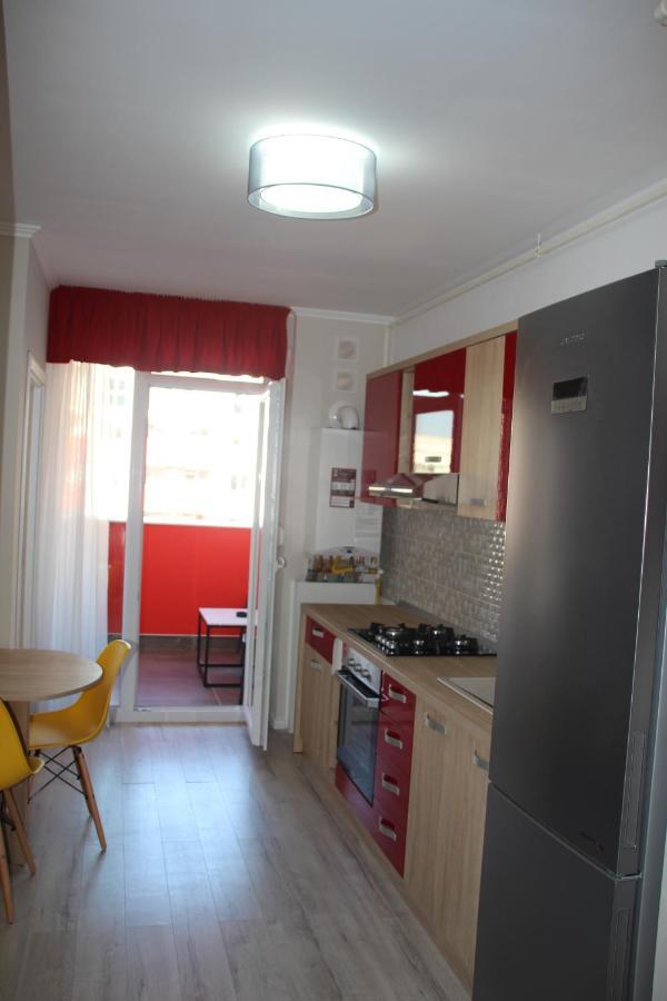 Apartament Lowcost Tryp Oradea Zewnętrze zdjęcie
